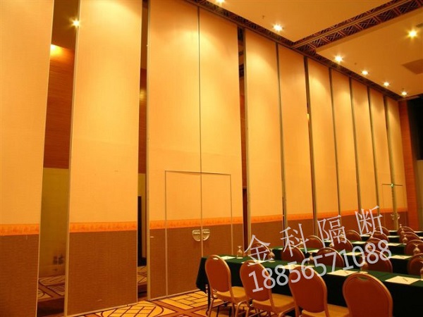 100型活動(dòng)隔斷